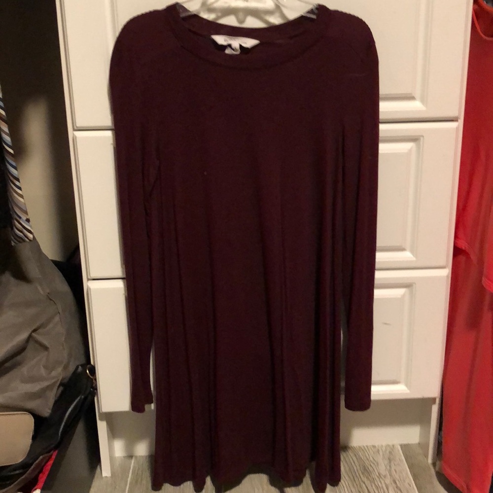 Long sleeved, cotton BCBG dress